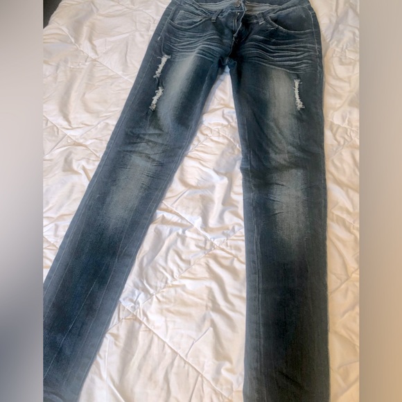 Skinny Jeans - Picture 3 of 7